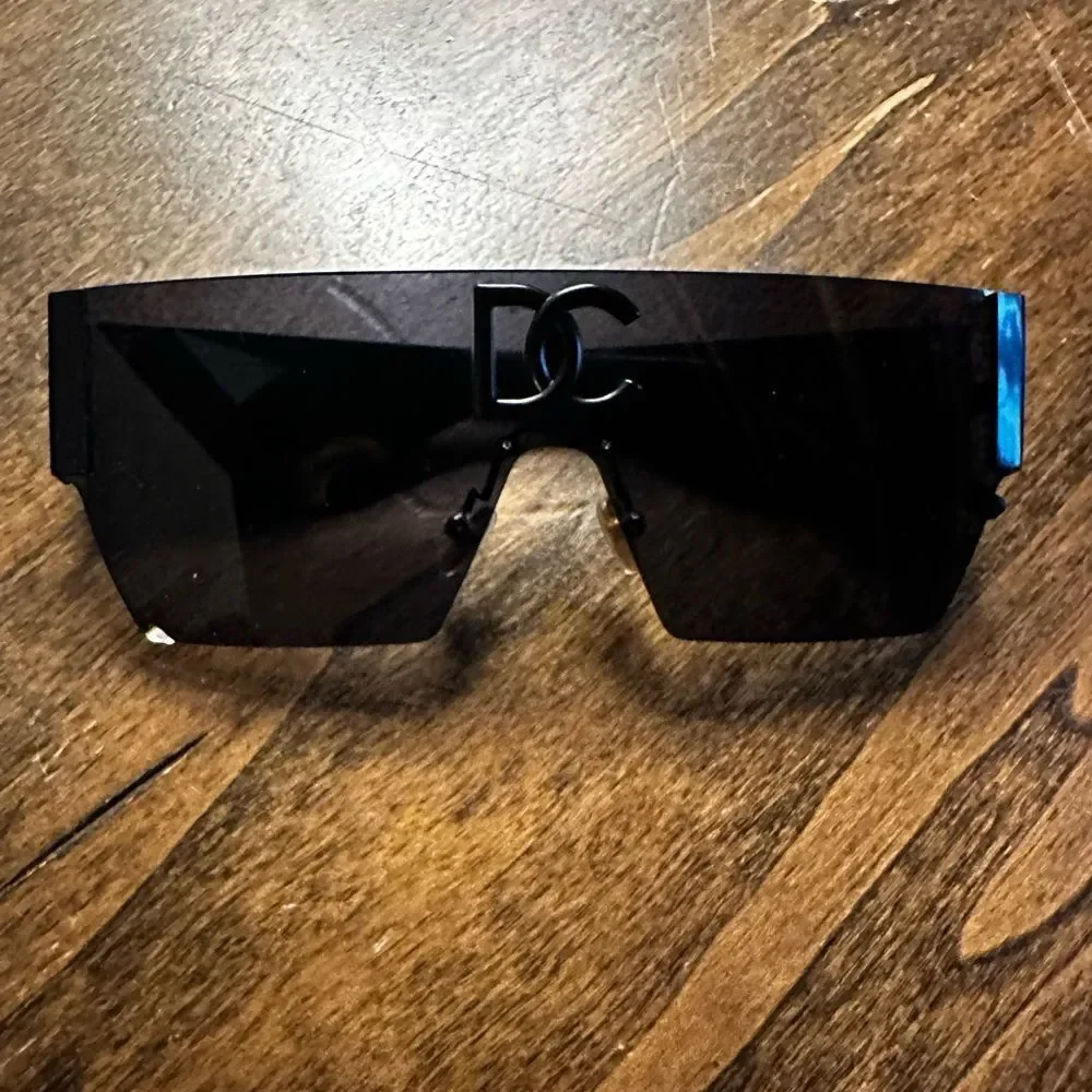DC Black Shield Visor Sunglasses